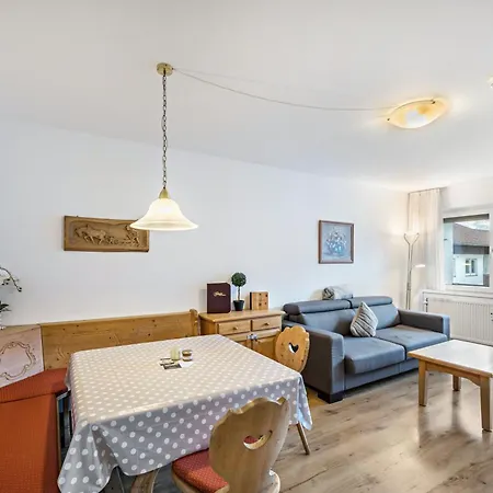 Fewo Bergblick, Sauna, Parkplatz Апартаменты *